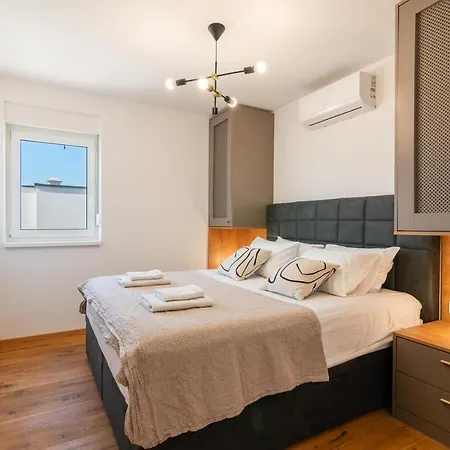 Luxury Apartmán *